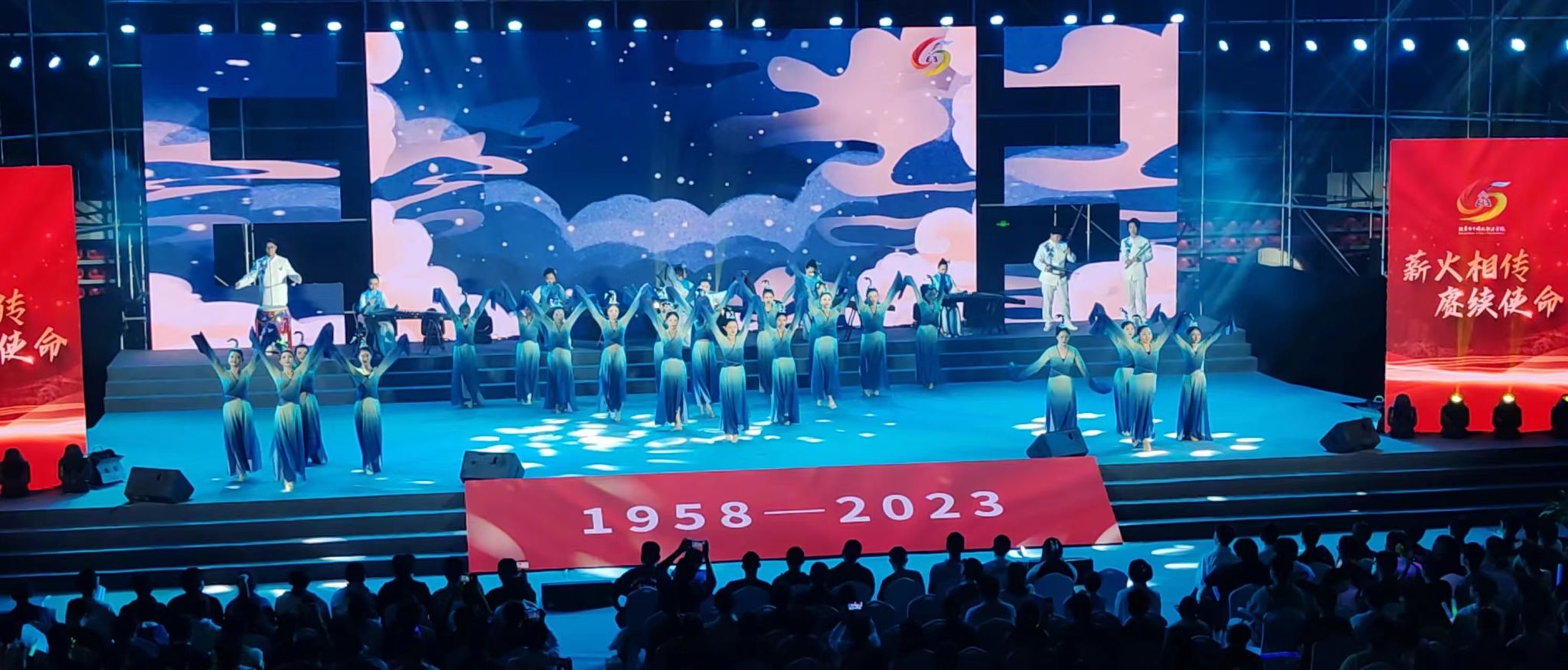 de26846f07bd8443d73b730d0f59253.jpg