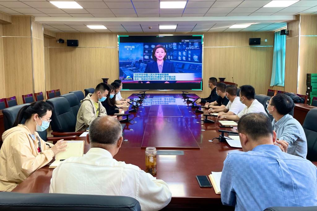 20220428-学生党支部学习习近平讲话图1.jpg 20220428-学生党支部学习习近平讲话图1.jpg