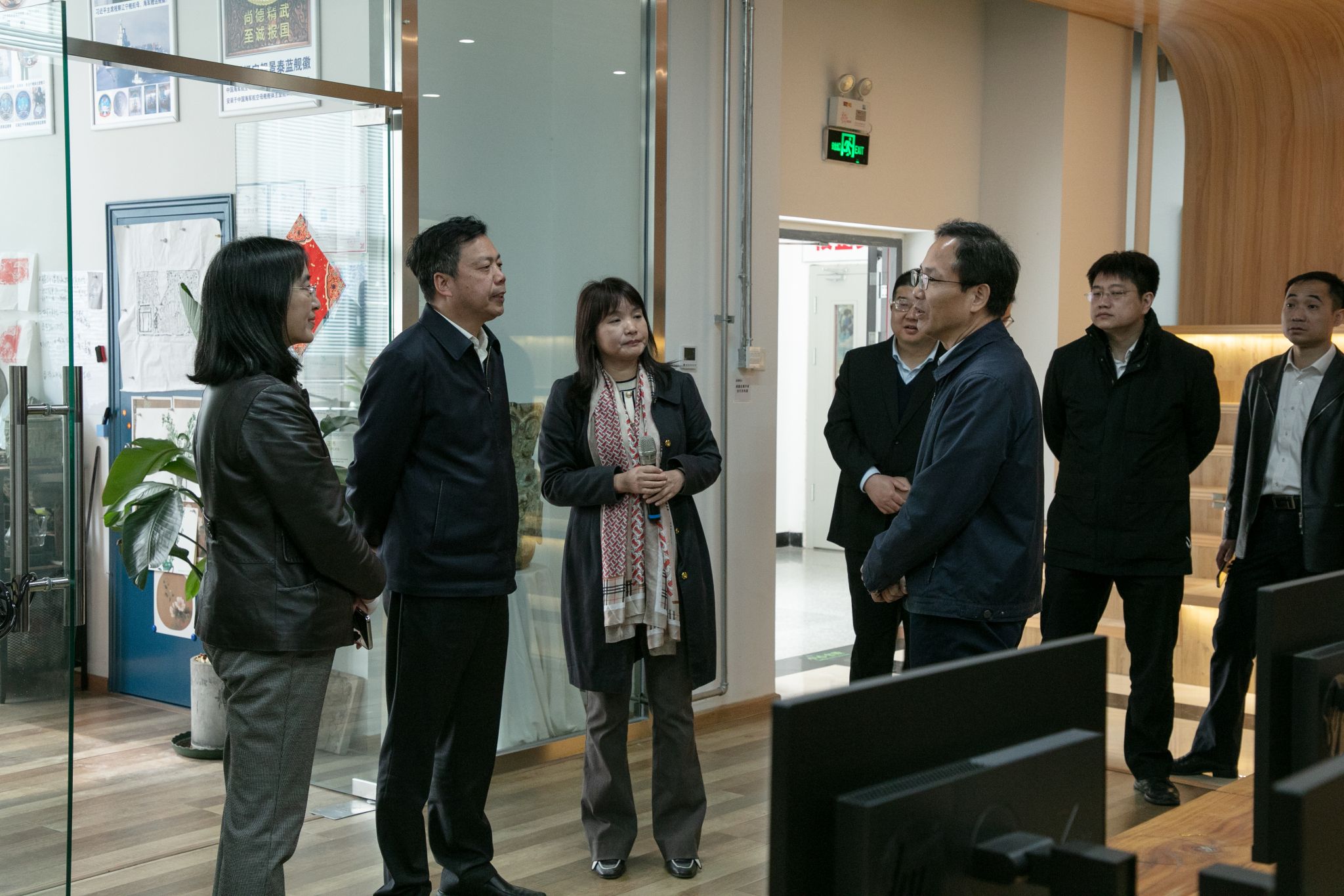 20230406-座谈会3.jpg