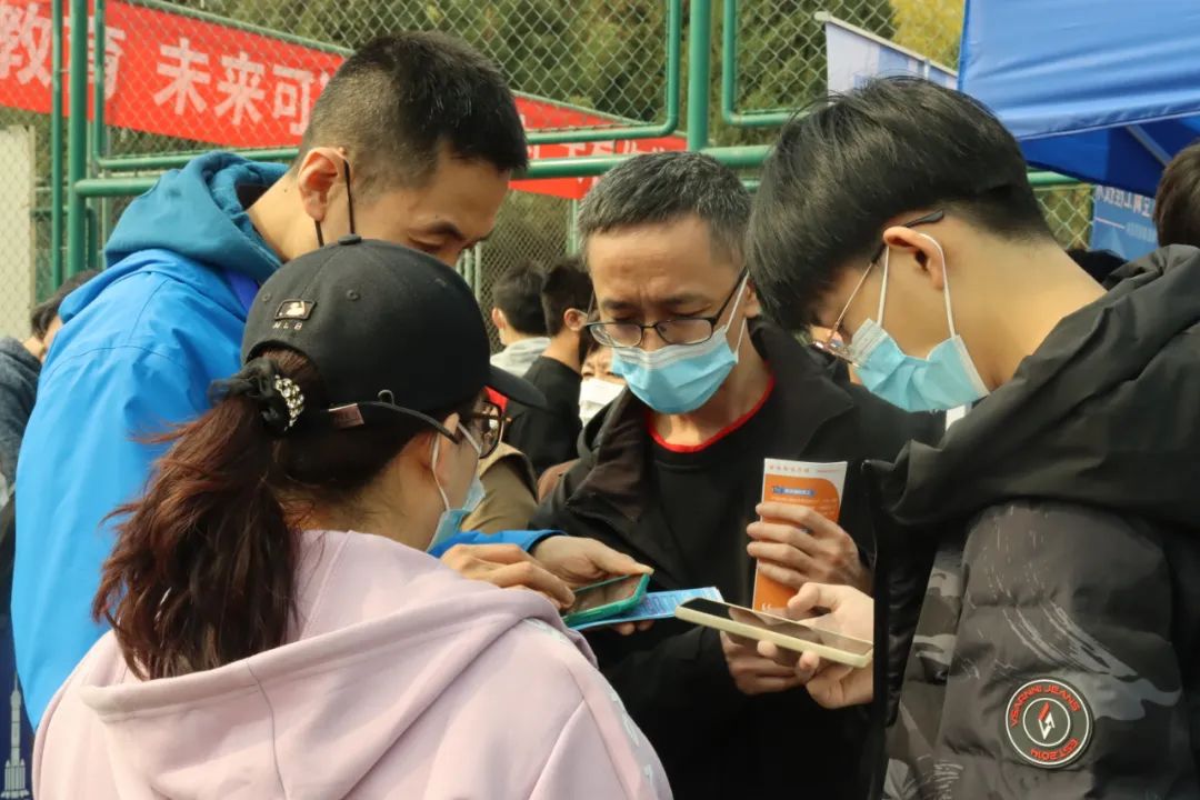 640.jpg 图片