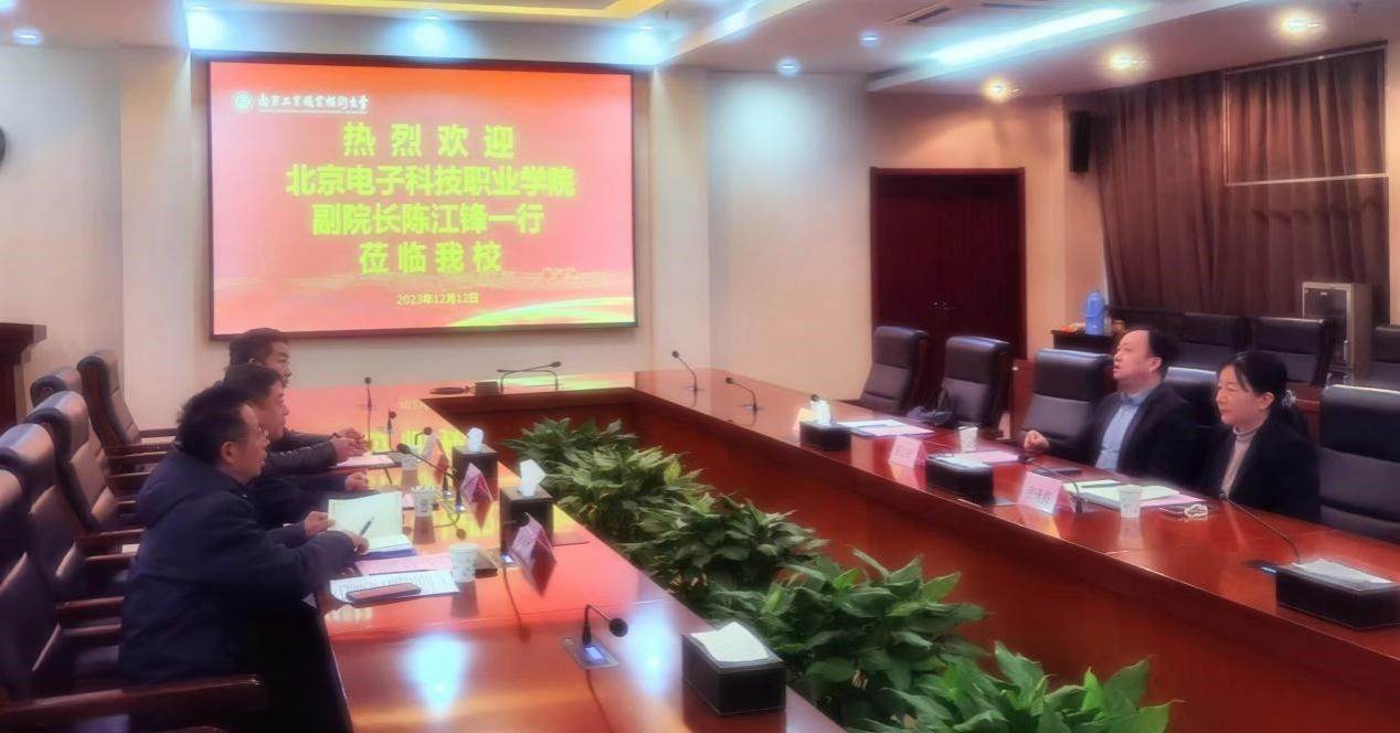 图片3.jpg 图片3.jpg