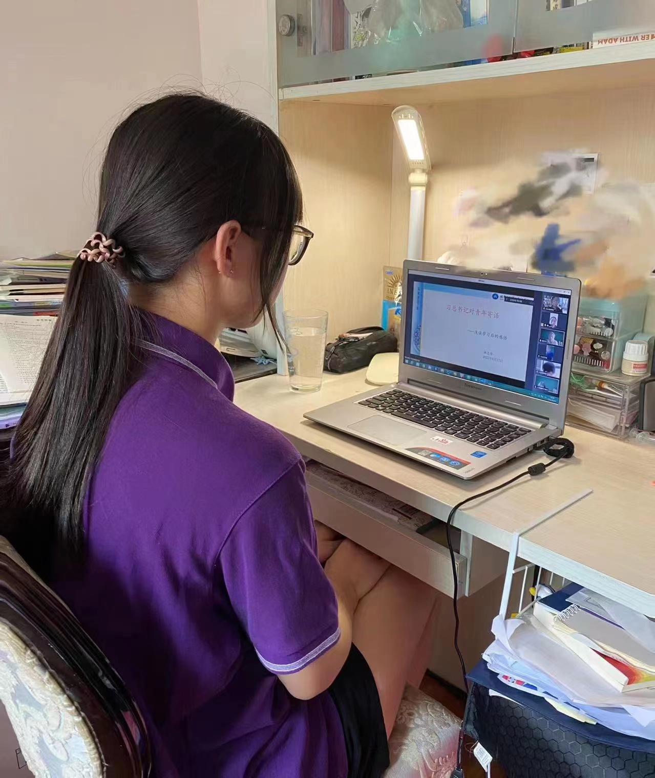 20220621-肩负时代重任,紧跟时代步伐——基础教育学院“贯通励志讲堂”第三讲.jpg