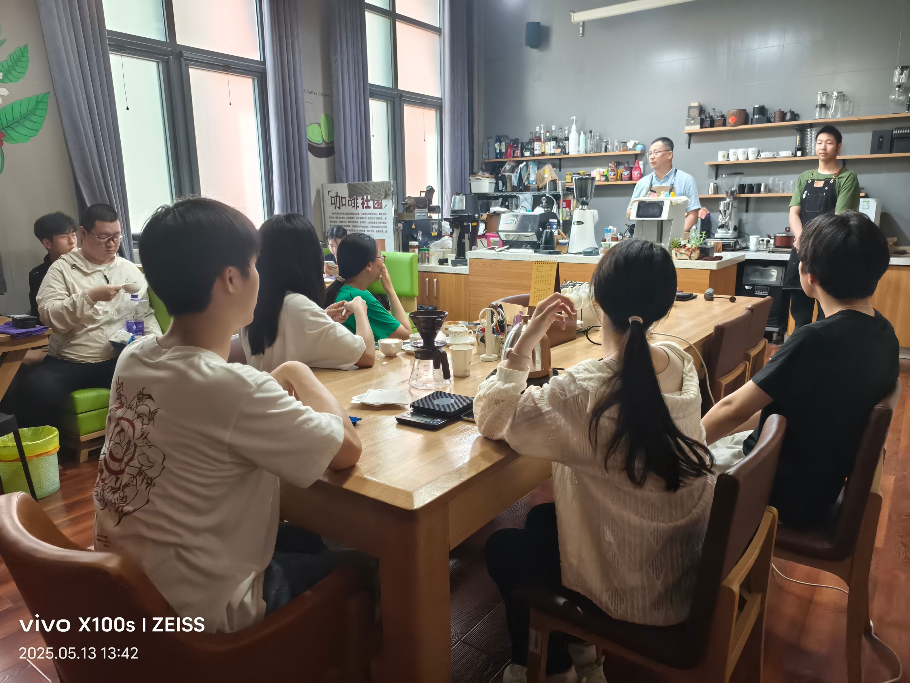 咖啡社团活动照片1.jpg