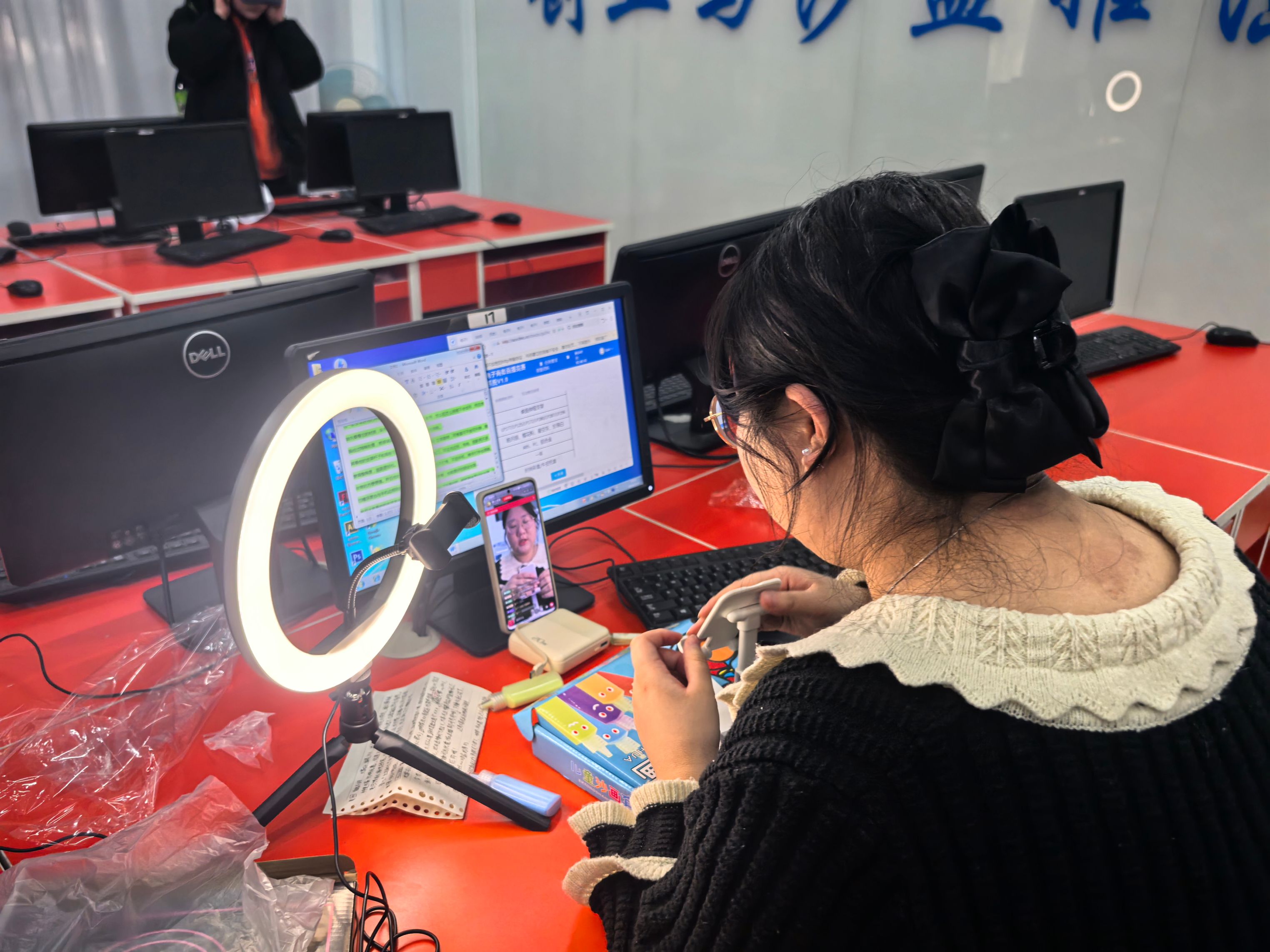 微信图片_20241226082853.jpg
