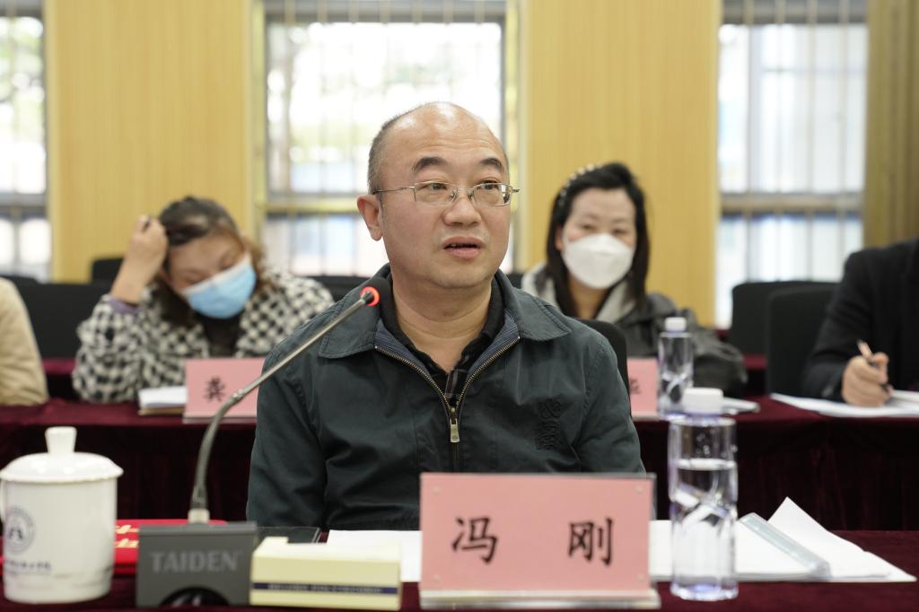 20221024-教育部高校思想政治工作创新发展中心(北京电子科技职业学院)专家指导委员会成立仪式暨第一次工作会议顺利召开 (5).jpg