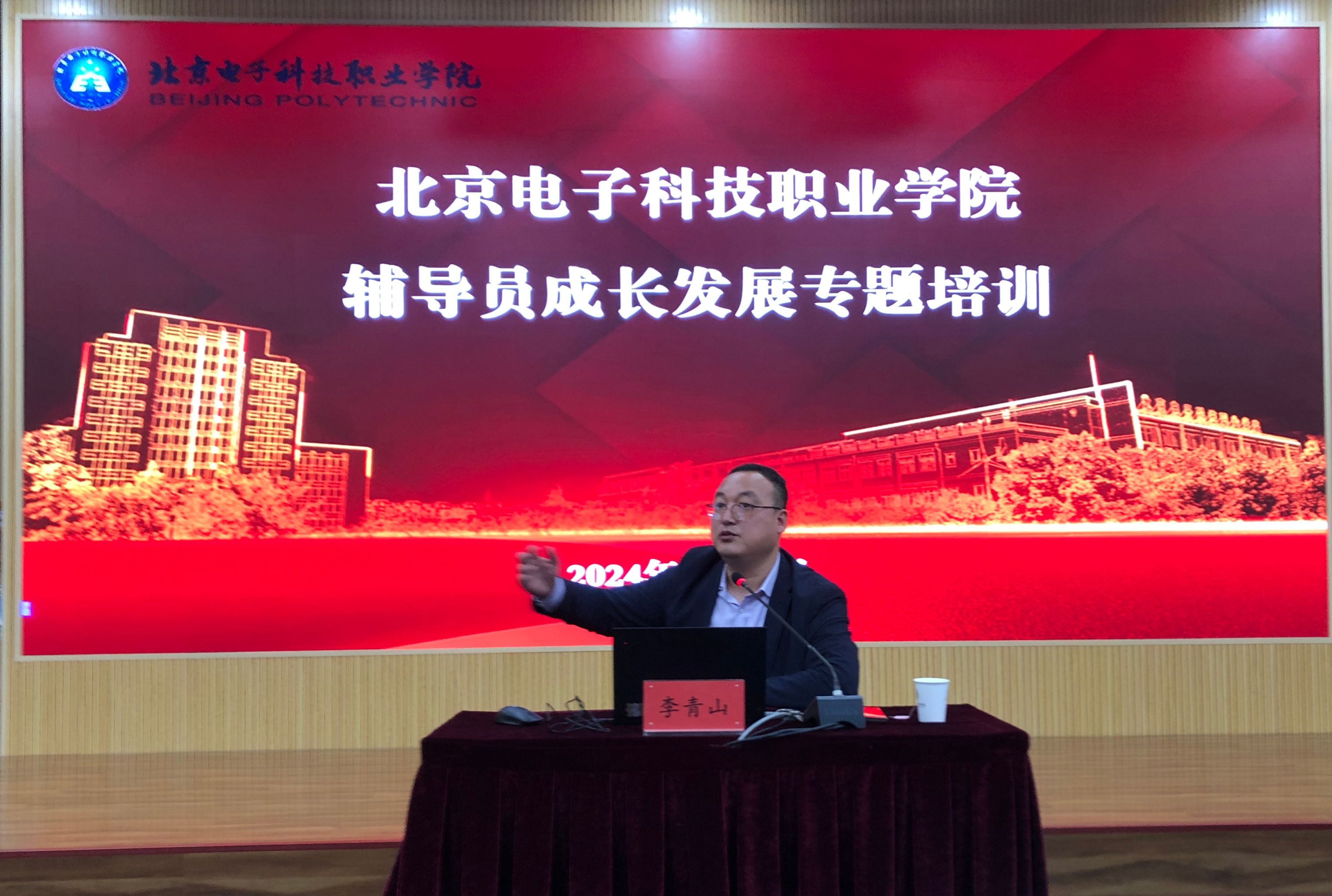 d5bbaa151625f428b69052e6a027d5a.jpg