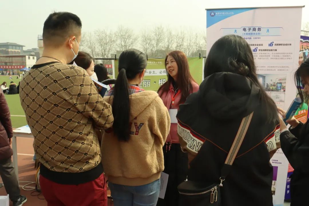 640.jpg 图片